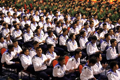 Promoting youth’s vanguard role in national construction and defense - ảnh 1